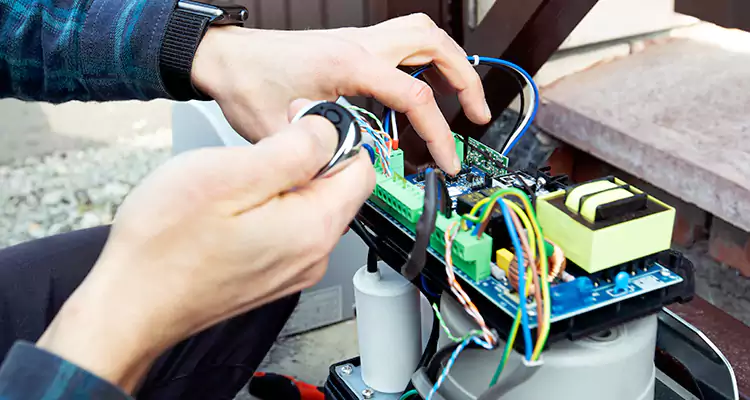 Automatic Driveway Gate Repair in Kendall, FL