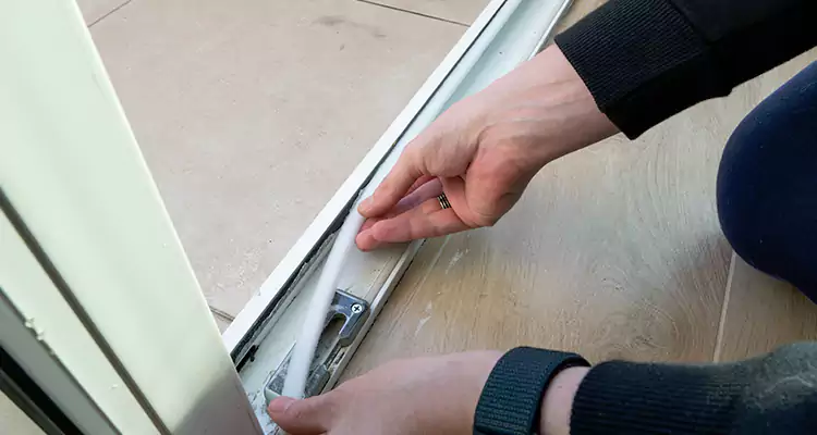 Garage Door Off Track Repair in Kendall, FL