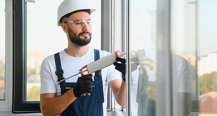 Retractable Screens Repair for Patio in Kendall, FL