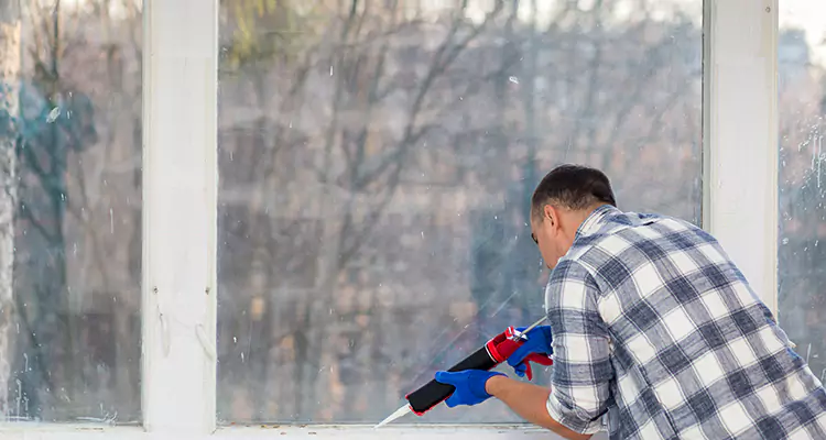 Repair Sliding Closet Doors Not Moving in Kendall, FL