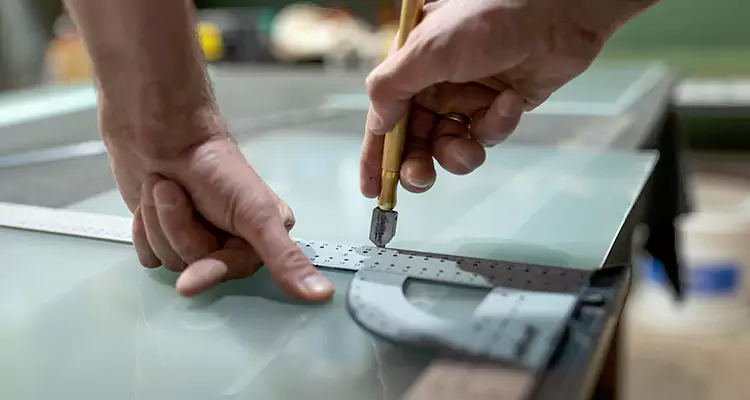 Glass Scratch Repair in Kendall, FL