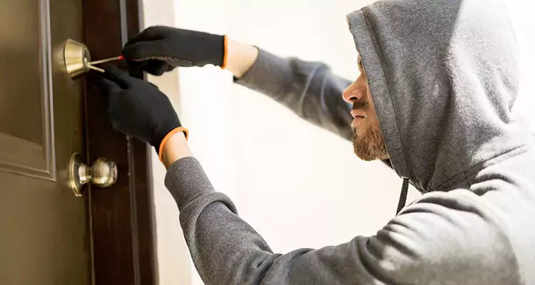 Emergency Motel Lock Repairs—Available 24/7 in Kendall, FL