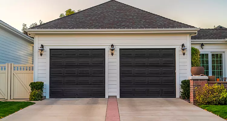 Residential Local Garage Door Repair in Kendall, FL