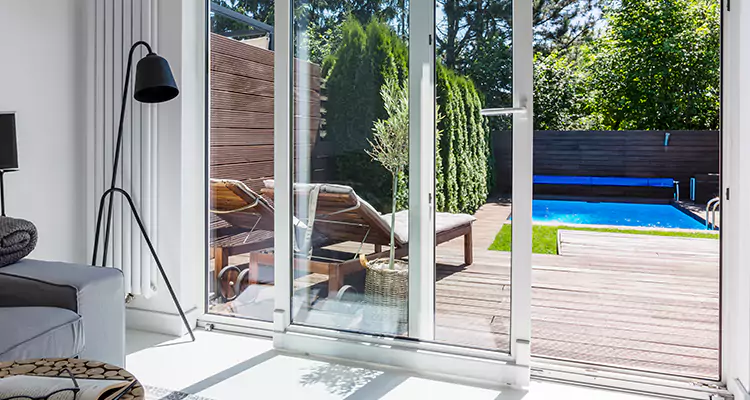 Fixing A Sliding Screen Door Roller in Kendall, FL