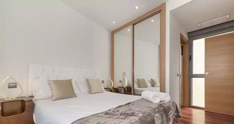 Sliding Wardrobe Door Mirror Replacement in Kendall, FL